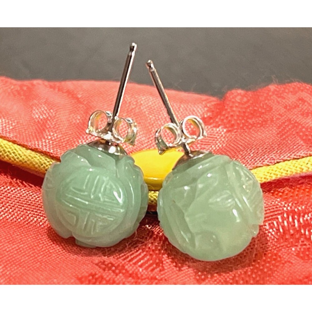 NEW Natural Green Jade Hand Carved Stud Earrings Sterling Silver 925 Round 12mm